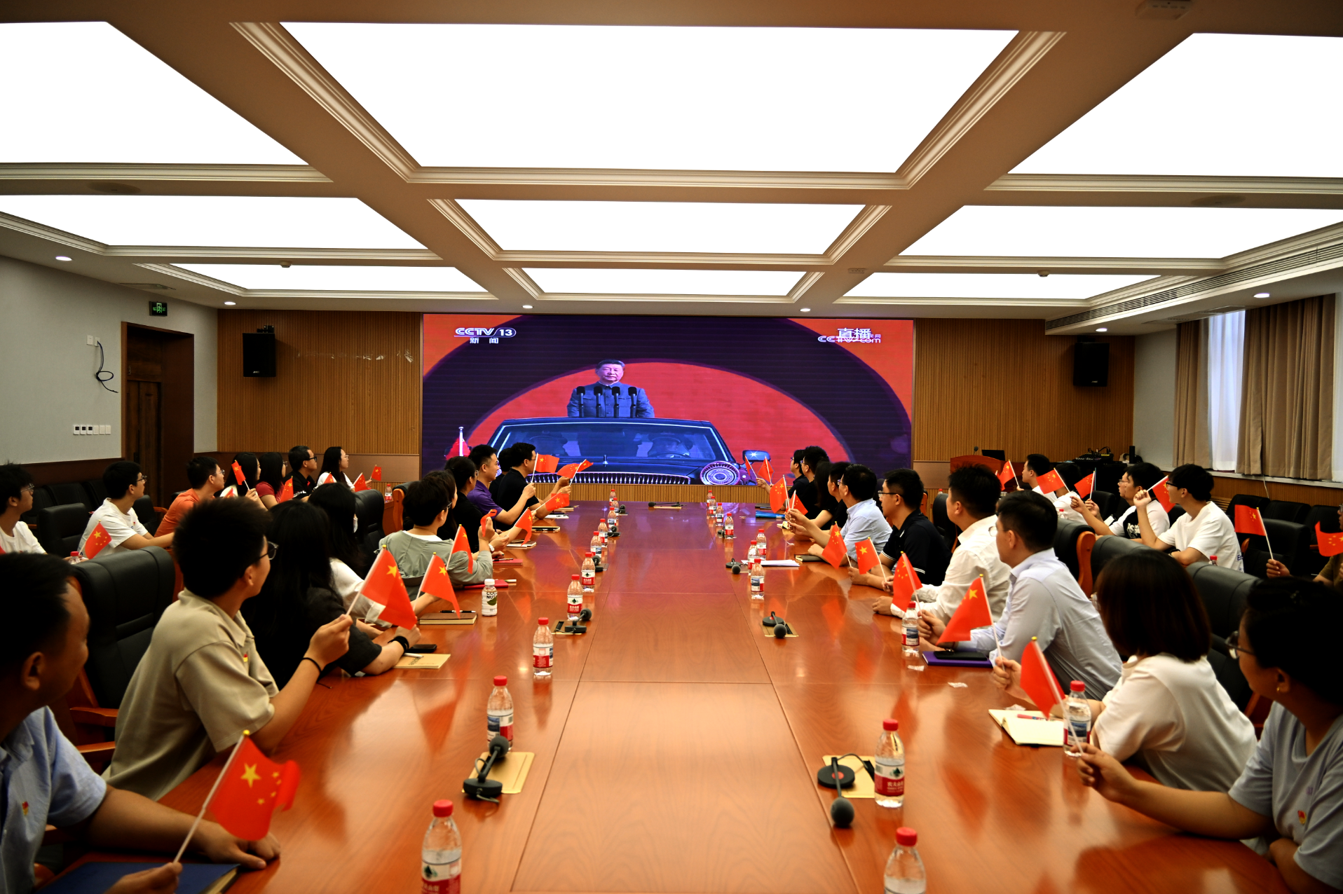 新葡萄8883官网amg全景.png